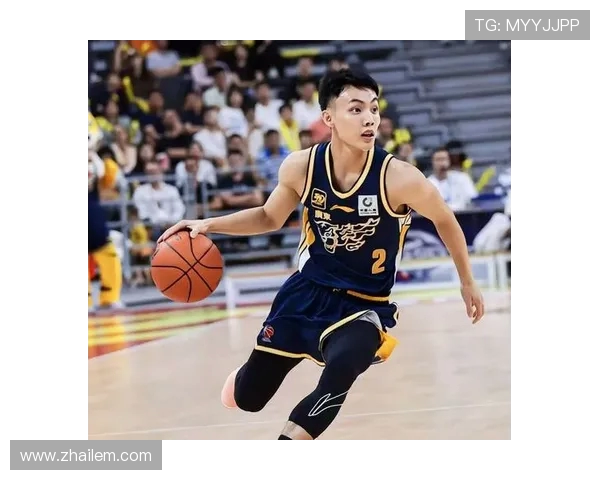 徐杰 1-3 不敌父亲:CBA 后卫的成长密码竟是父子单挑 徐杰 1-3 不敌父亲:CBA 后卫的成长密码竟是父子单挑